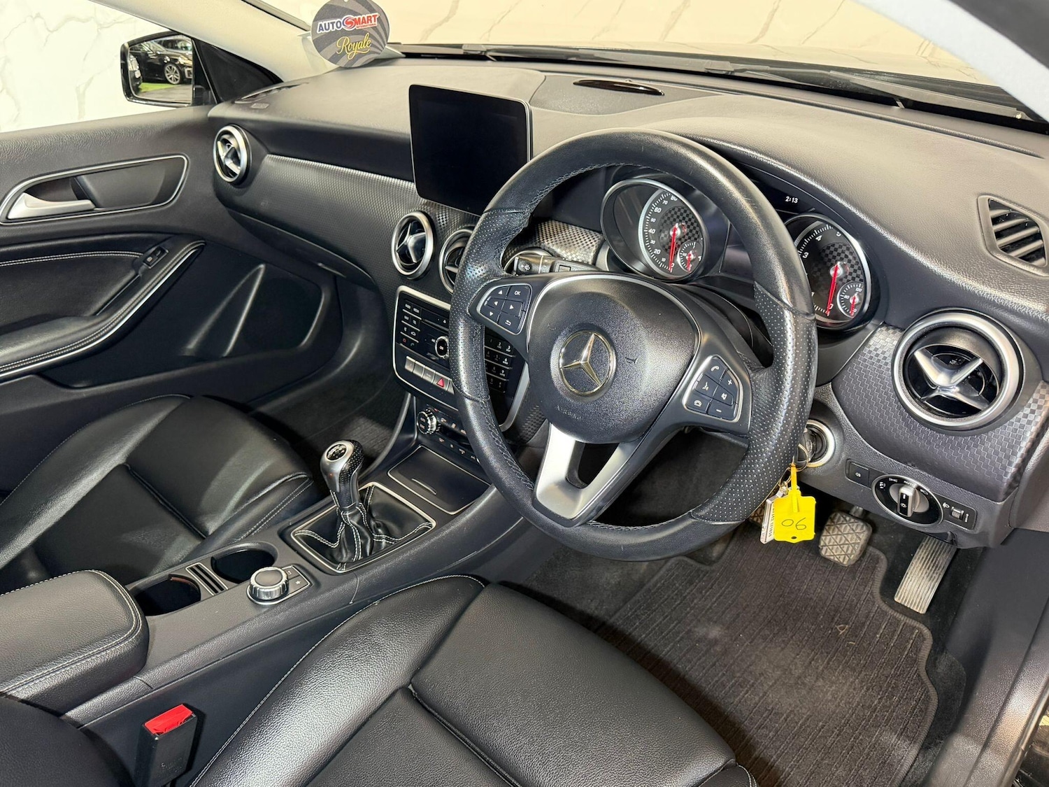 Used Mercedes-Benz A-Class 2016 for sale - 77969551: Photo 11