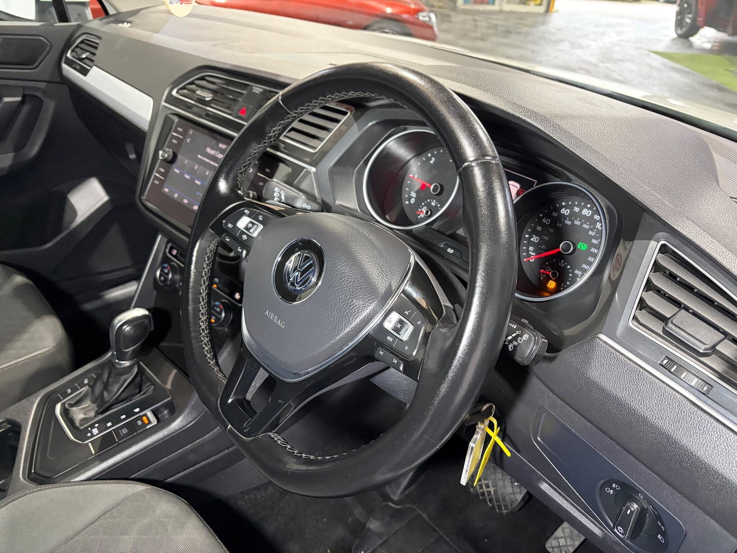 Used Volkswagen Tiguan for sale - 77216301: Photo 20