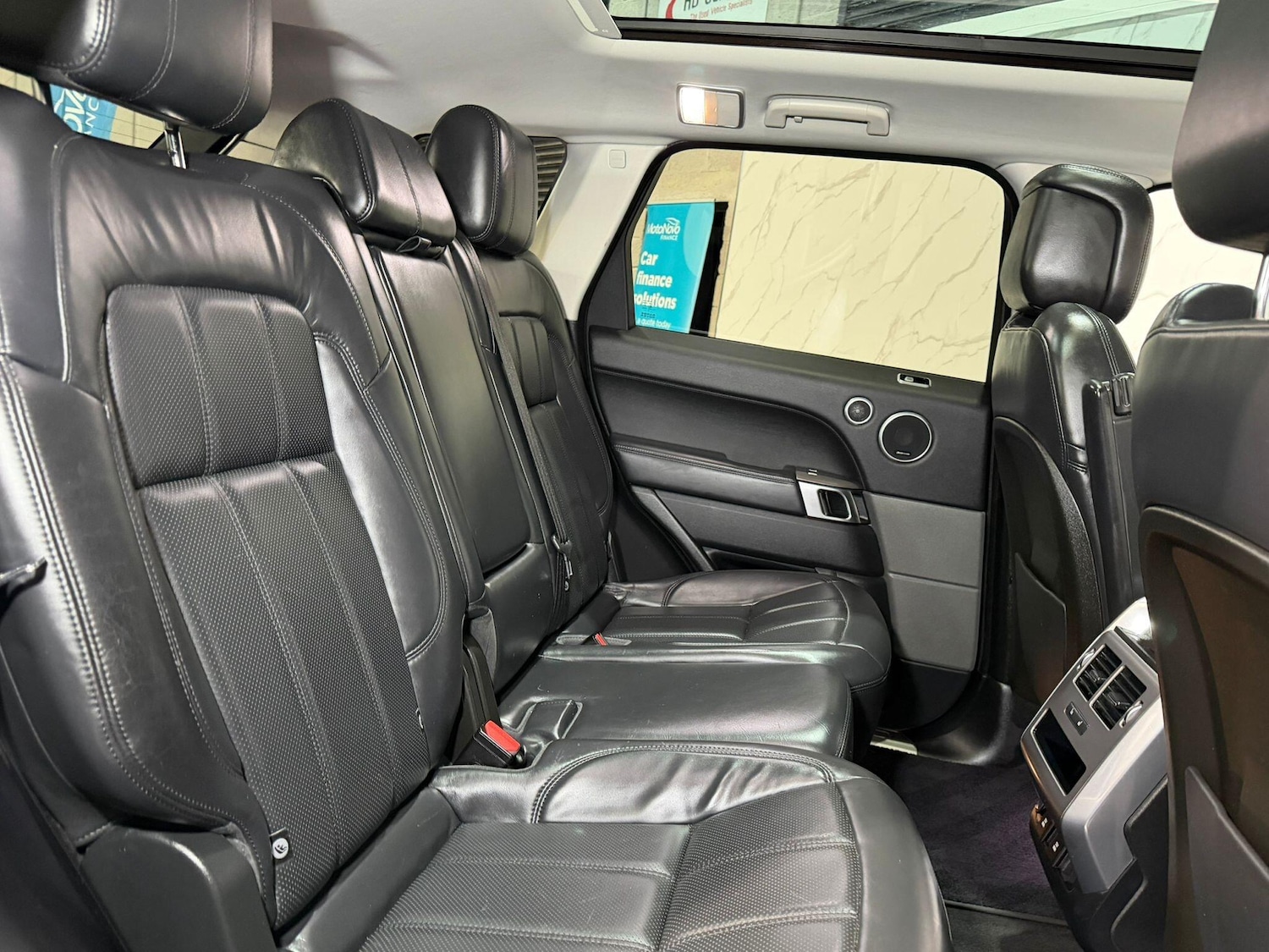 Used Land Rover Range Rover Sport 2018 for sale - 78047406: Photo 16