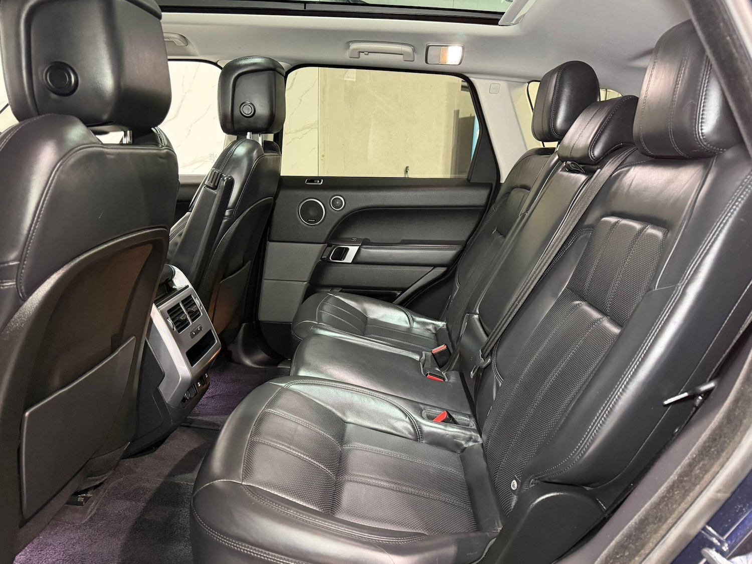 Used Land Rover Range Rover Sport 2018 for sale - 78047406: Photo 18