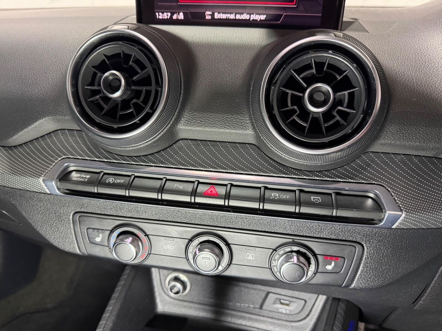 Used Audi Q2 for sale - 77191056: Photo 25