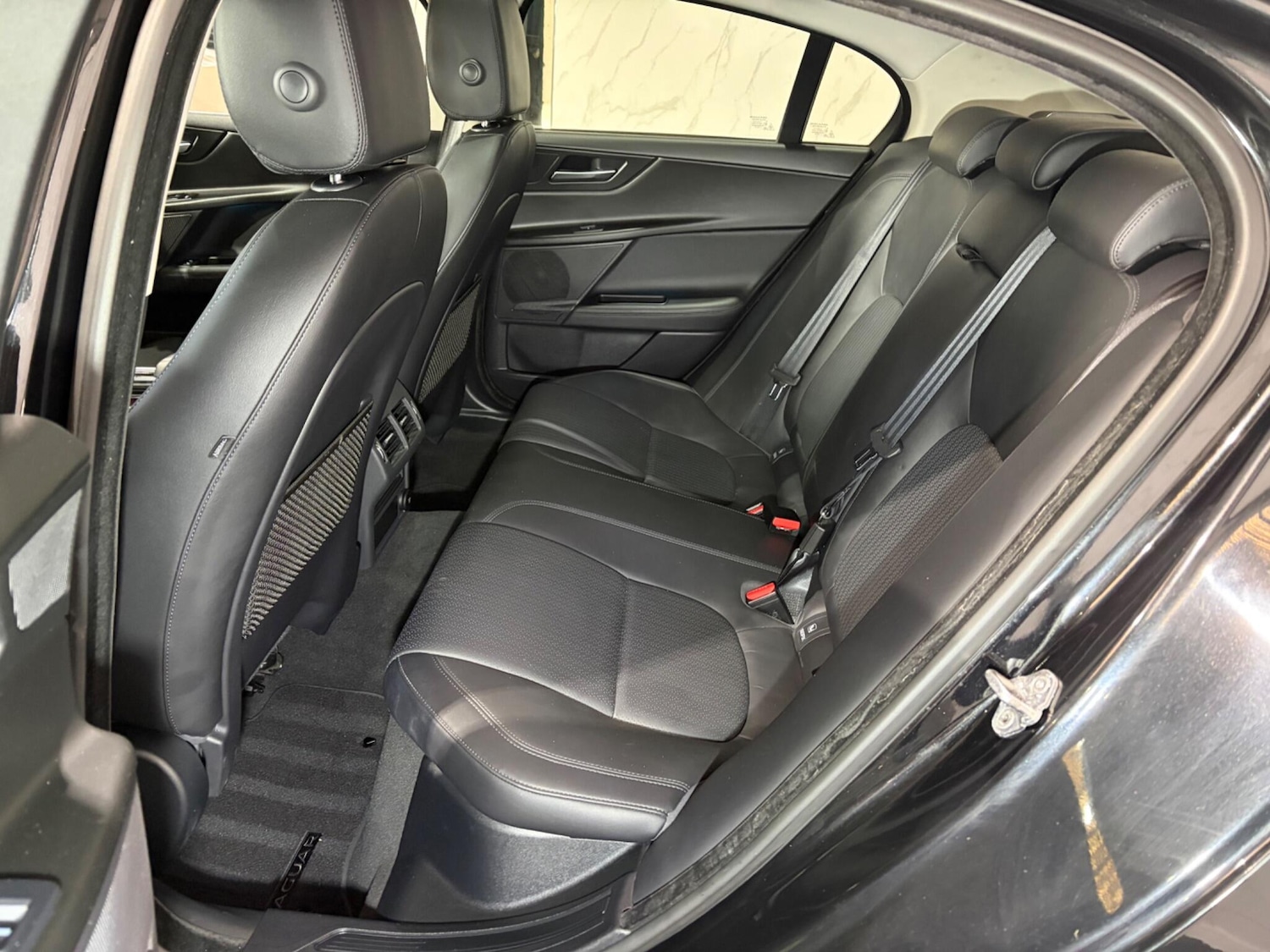 Used Jaguar XE 2018 for sale - 77839629: Photo 16