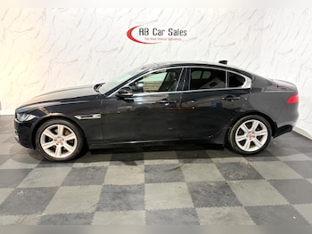Used Jaguar XE 2018 for sale - 77839629: Photo