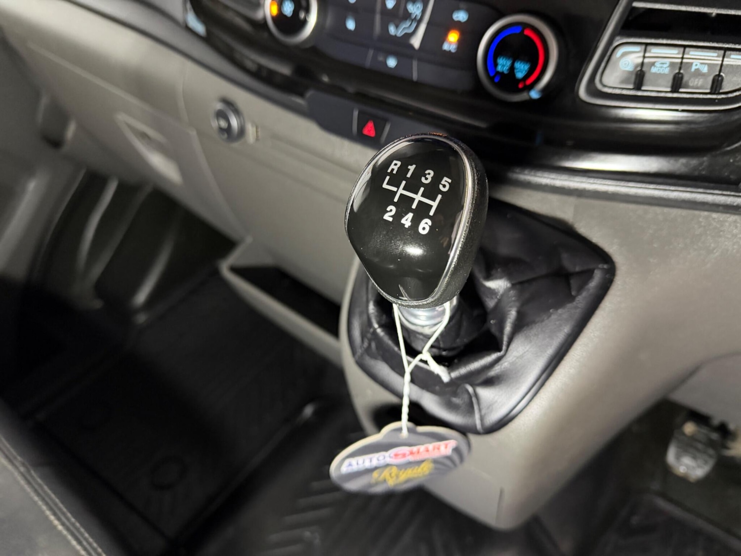 Used Ford Transit 2020 for sale - 77351617: Photo 18