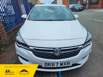 Used Vauxhall Astra 2017 for sale - 79130086: Photo
