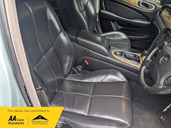 Used Jaguar XJ 2004 for sale - 74954481: Photo 7