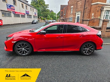 Used Honda Civic 2017 for sale - 79531083: Photo