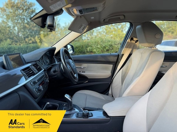 Used BMW 3 Series 2015 for sale - 76173549: Photo 5