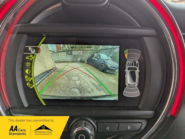 Used MINI Hatch 2015 for sale - 76119452: Photo 8