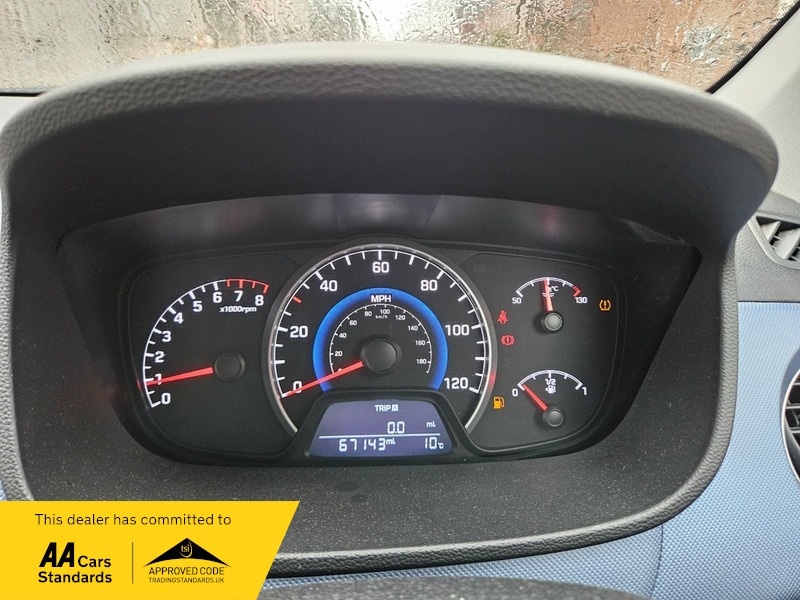 Used Hyundai i10 2014 for sale - 77535659: Photo 10