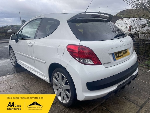 Used Peugeot 207 2010 for sale - 74954726: Photo 4