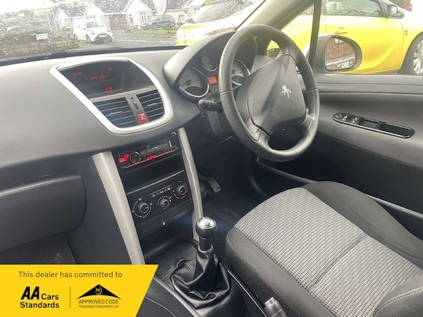 Used Peugeot 207 2010 for sale - 74954726: Photo 5