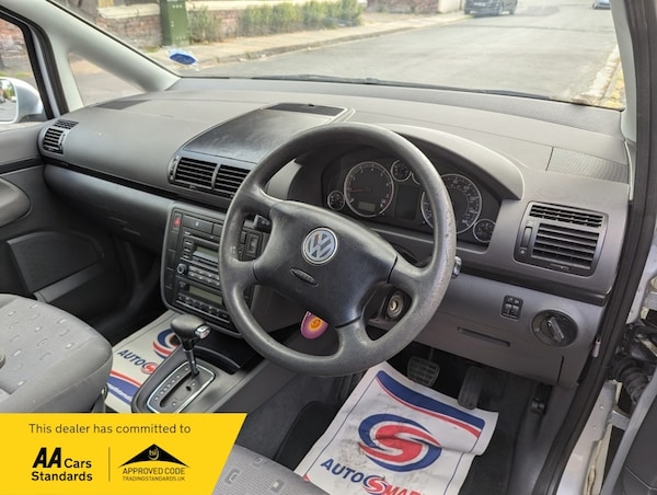 Used Volkswagen Sharan 2007 for sale - 74954576: Photo 10
