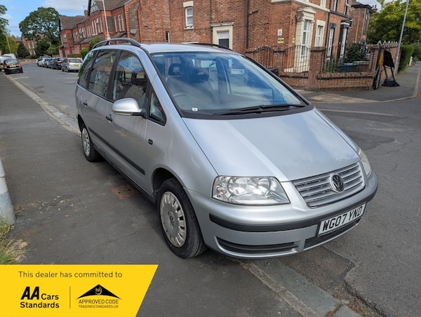 Used Volkswagen Sharan 2007 for sale - 74954576: Photo 3