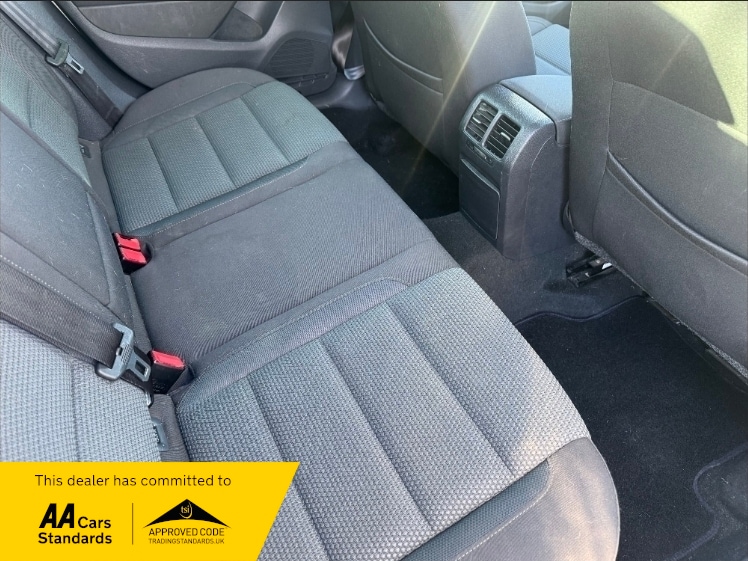 Used Volkswagen Golf 2012 for sale - 77584231: Photo 5