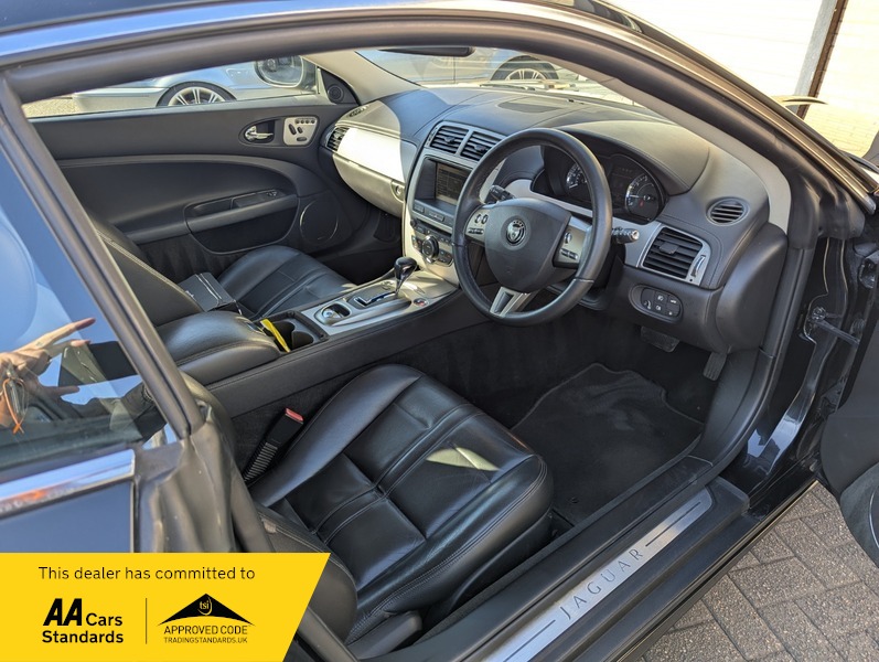 Used Jaguar XK 2006 for sale - 75865804: Photo 8