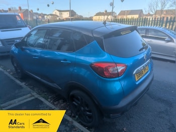 Used Renault Captur 2016 for sale - 76605323: Photo