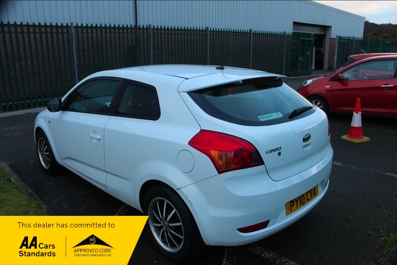 Used Kia Pro Ceed 2010 for sale - 77288732: Photo 3