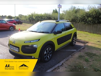 Used Citroen C4 Cactus 2016 for sale - 79574874: Photo