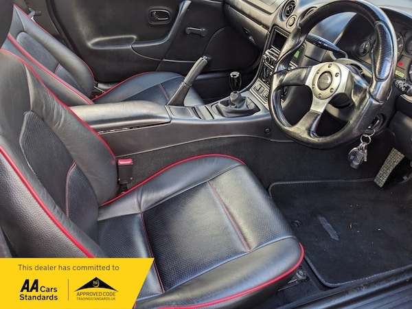Used Mazda MX-5 2001 for sale - 74954352: Photo 8