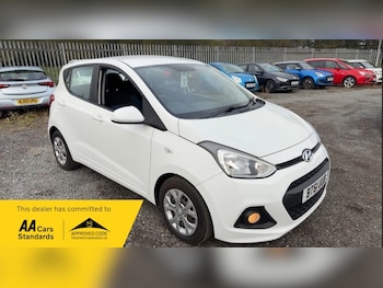 Used Hyundai i10 2016 for sale - 76439687: Photo