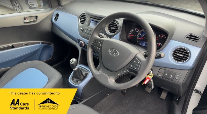Used Hyundai i10 2016 for sale - 76439687: Photo 3