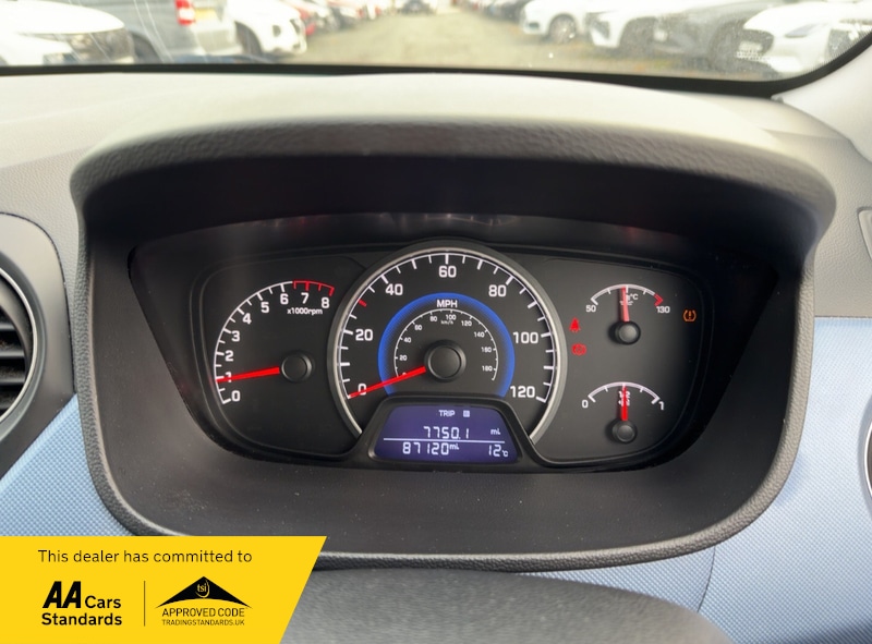 Used Hyundai i10 2016 for sale - 76439687: Photo 7