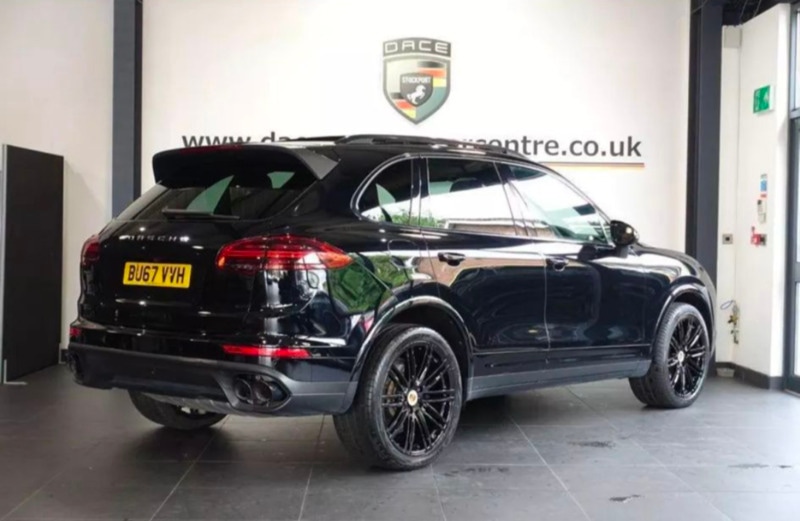 Used Porsche Cayenne 2017 for sale - 75739518: Photo 4