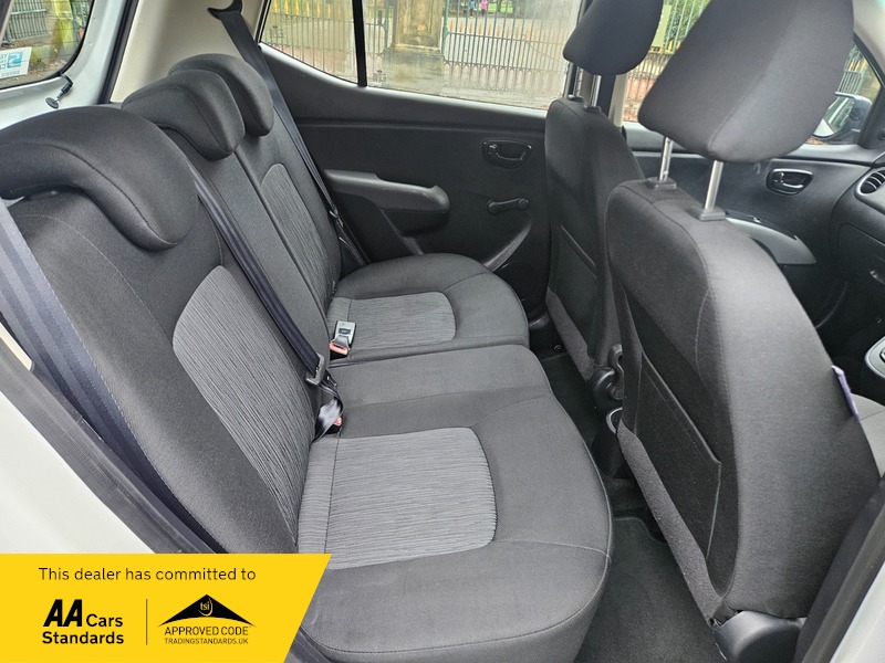 Used Hyundai i10 2013 for sale - 77395004: Photo 10