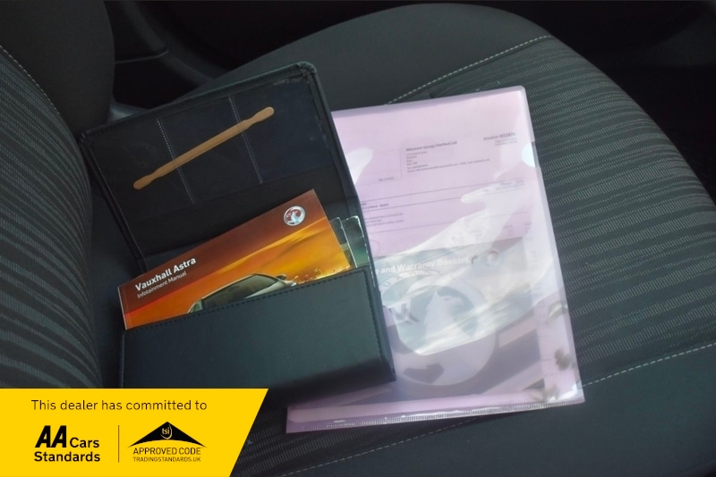 Used Vauxhall Astra 2012 for sale - 77720745: Photo 11