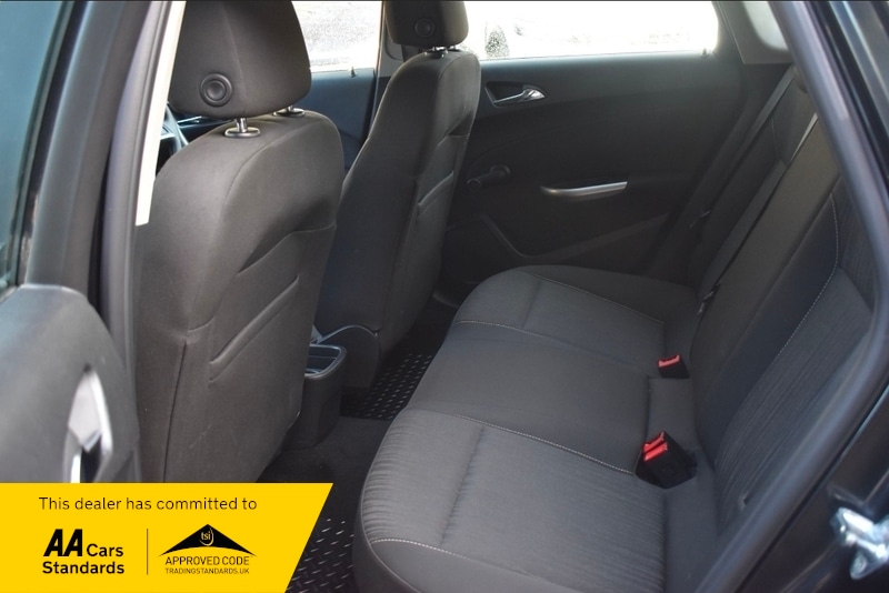 Used Vauxhall Astra 2012 for sale - 77720745: Photo 7