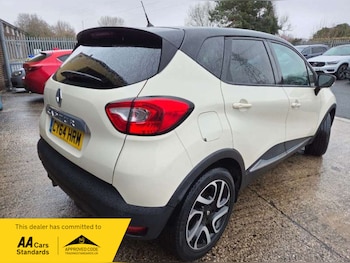 Used Renault Captur 2014 for sale - 77166069: Photo