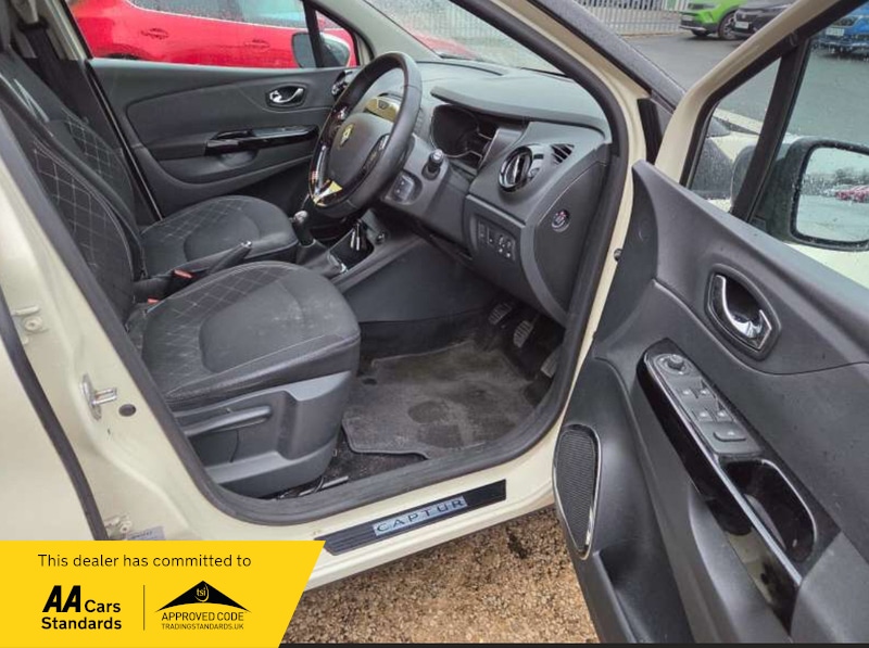 Used Renault Captur 2014 for sale - 77166069: Photo 5