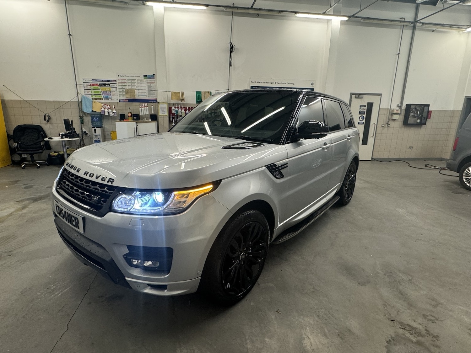 Used Land Rover Range Rover Sport 2013 for sale - 77521947: Photo 4