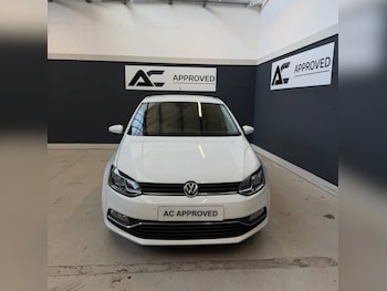 Used Volkswagen Polo 2017 for sale - 79588797: Photo
