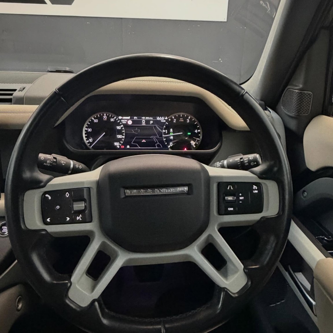 Used Land Rover Defender 2022 for sale - 77431388: Photo 13