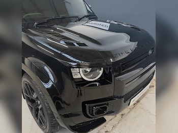Used Land Rover Defender 2022 for sale - 77431388: Photo