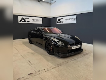 Used Nissan GT-R 2009 for sale - 77423342: Photo