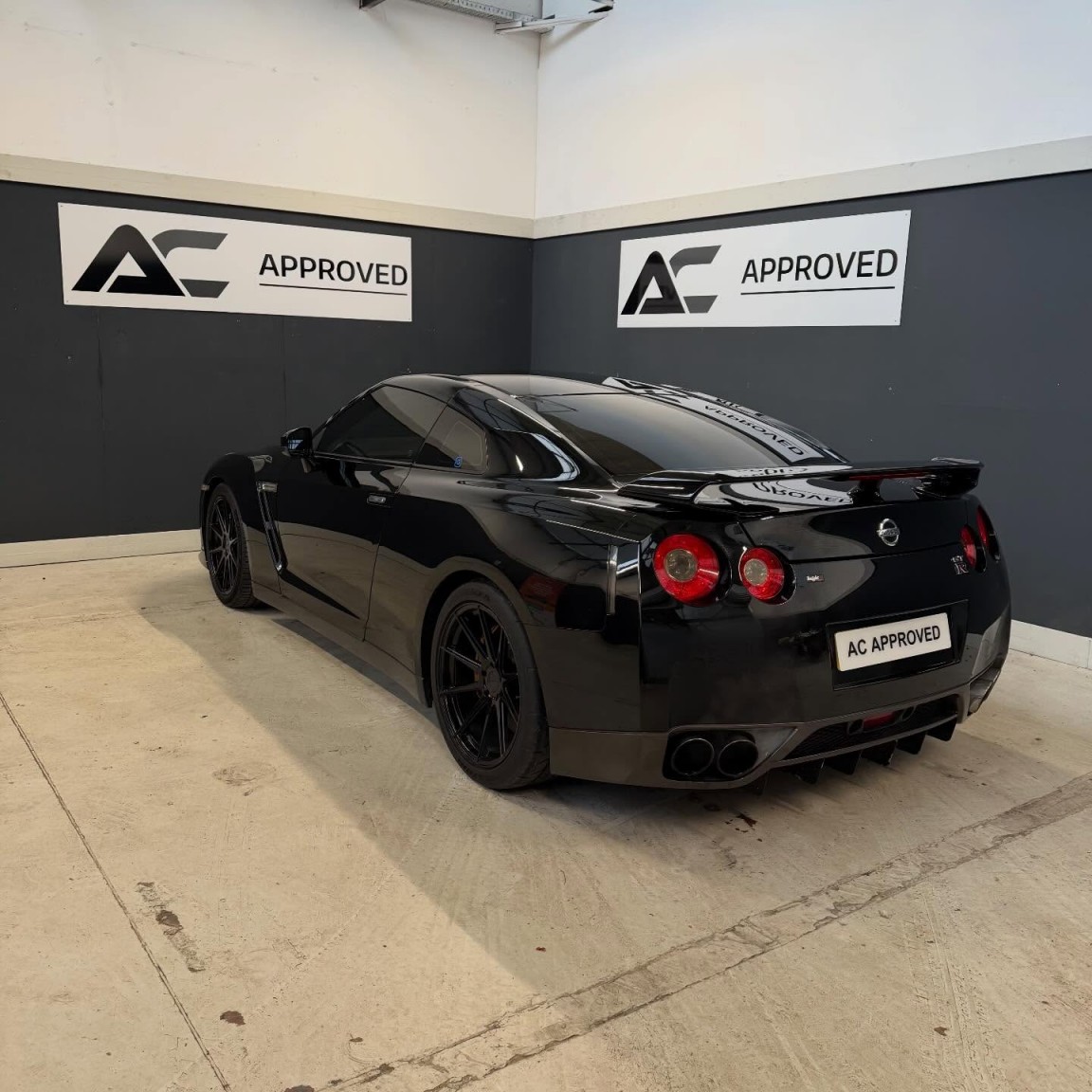 Used Nissan GT-R 2009 for sale - 77423342: Photo 5