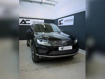 Used Volkswagen Touareg 2015 for sale - 78782278: Photo