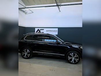 Used Volkswagen Touareg 2015 for sale - 78782278: Photo