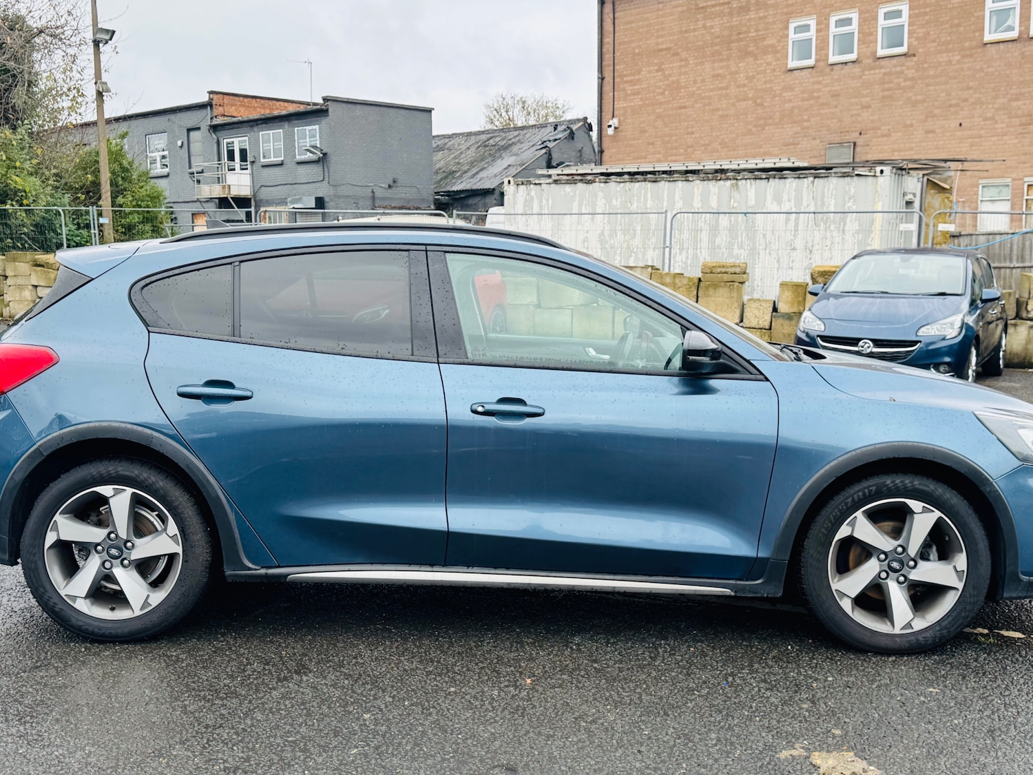 Used Ford Focus 2021 for sale - 76682411: Photo 5