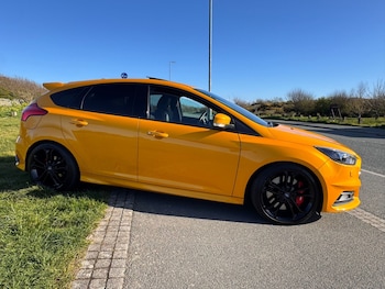 Used Ford Focus 2017 for sale - 78537193: Photo