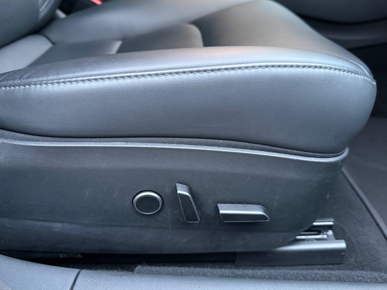 Used Tesla Model 3 2021 for sale - 77606984: Photo 16