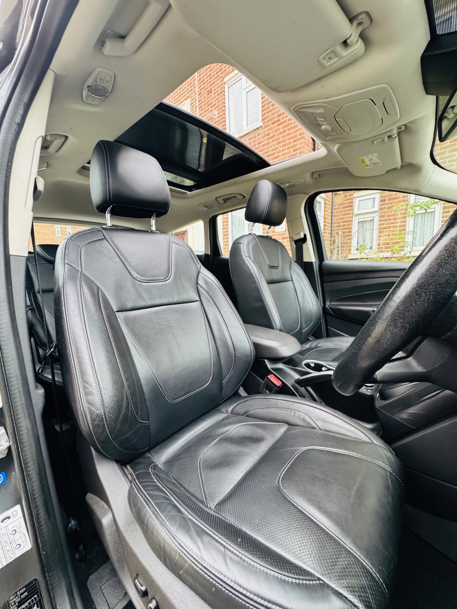 Used Ford Kuga 2015 for sale - 76969840: Photo 10