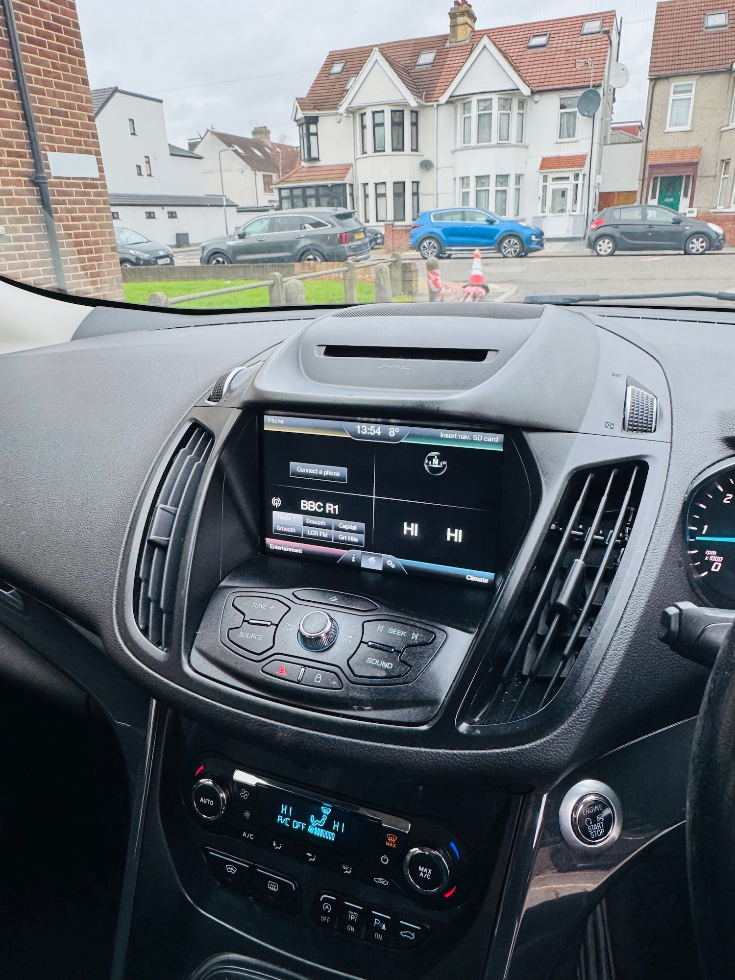 Used Ford Kuga 2015 for sale - 76969840: Photo 16