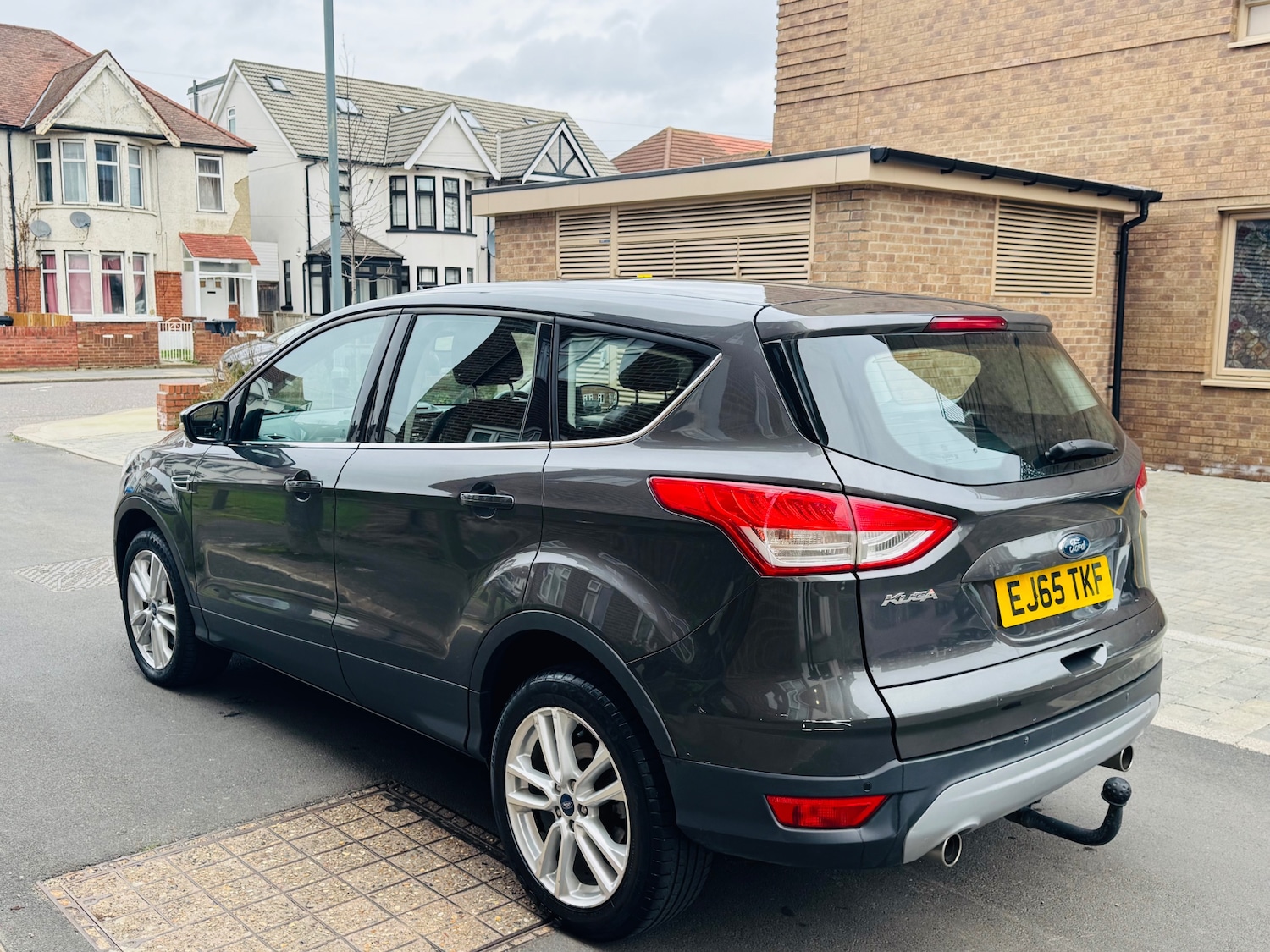 Used Ford Kuga 2015 for sale - 76969840: Photo 5