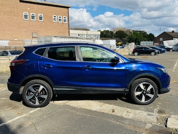 Used Nissan Qashqai 2015 for sale - 76098713: Photo 4