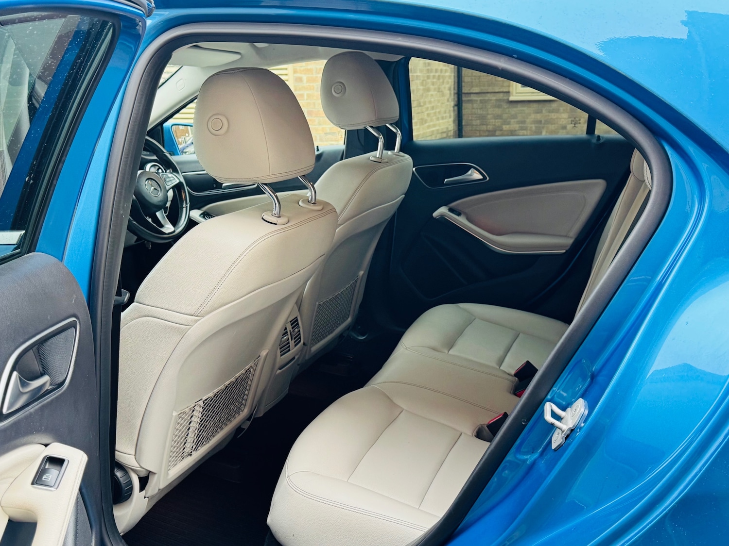 Used Mercedes-Benz A-Class 2016 for sale - 76799485: Photo 10