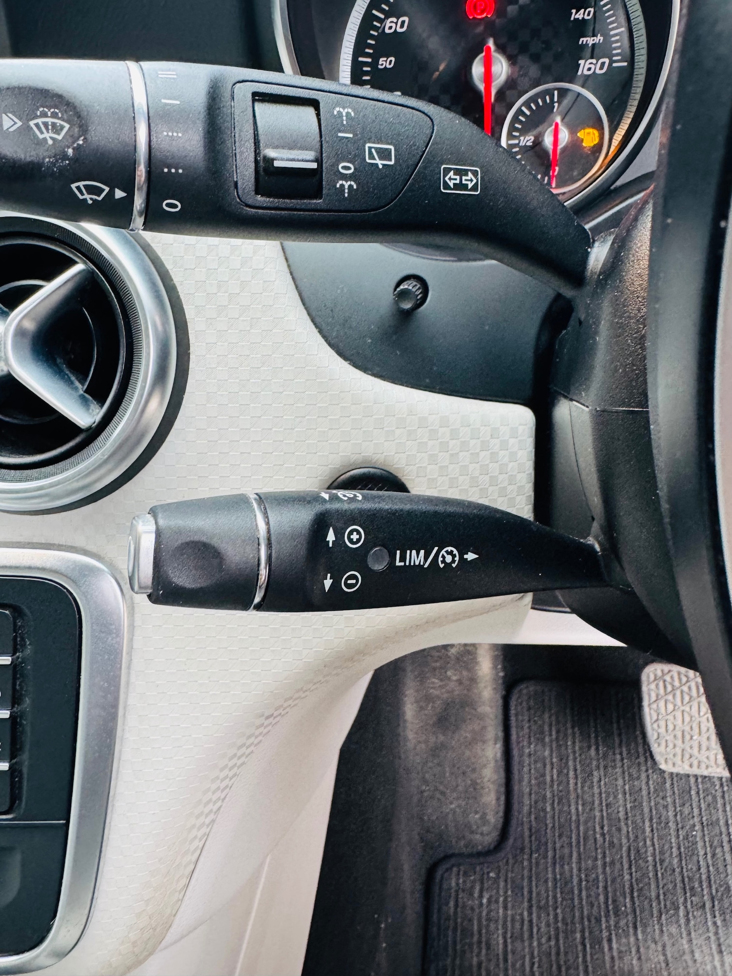 Used Mercedes-Benz A-Class 2016 for sale - 76799485: Photo 16